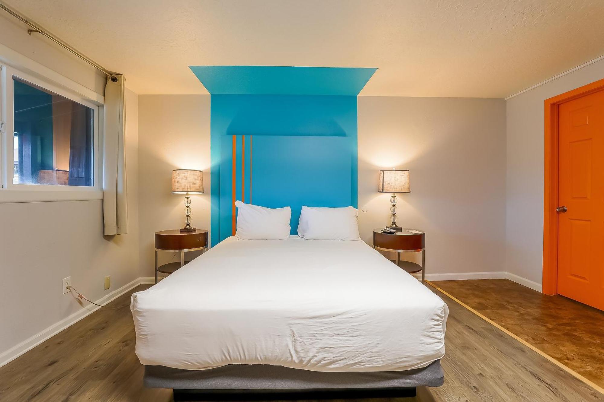 Coast River Inn By Oyo Seaside Buitenkant foto