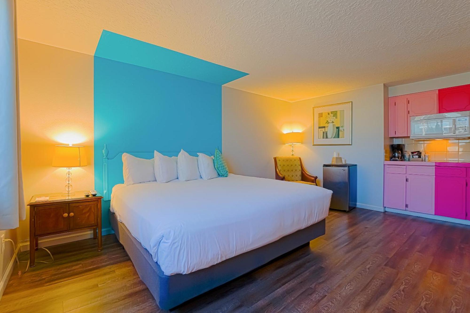 Coast River Inn By Oyo Seaside Buitenkant foto