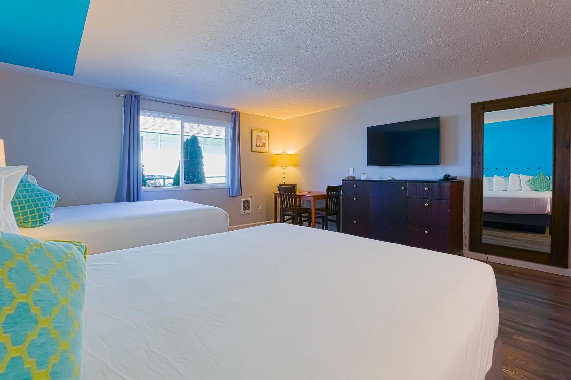 Coast River Inn By Oyo Seaside Buitenkant foto