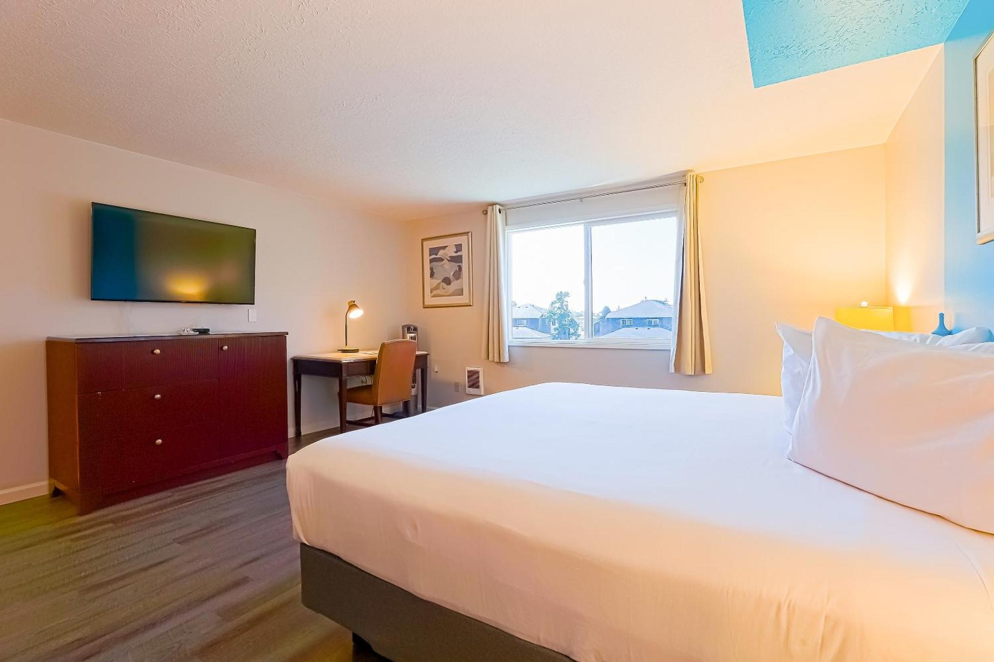 Coast River Inn By Oyo Seaside Buitenkant foto