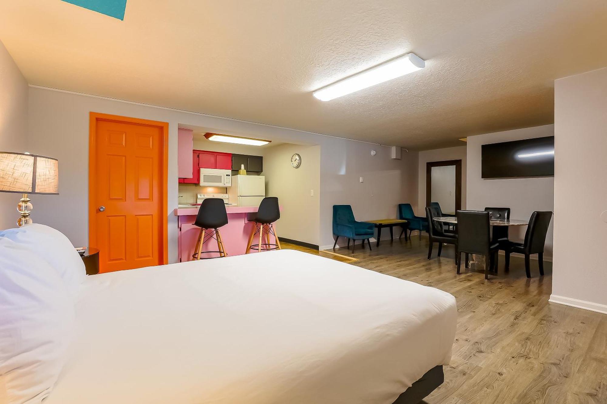 Coast River Inn By Oyo Seaside Buitenkant foto