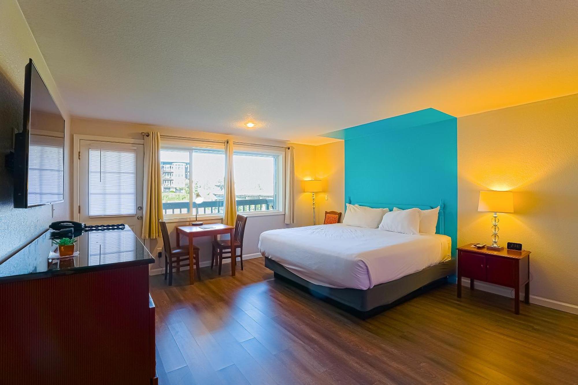 Coast River Inn By Oyo Seaside Buitenkant foto