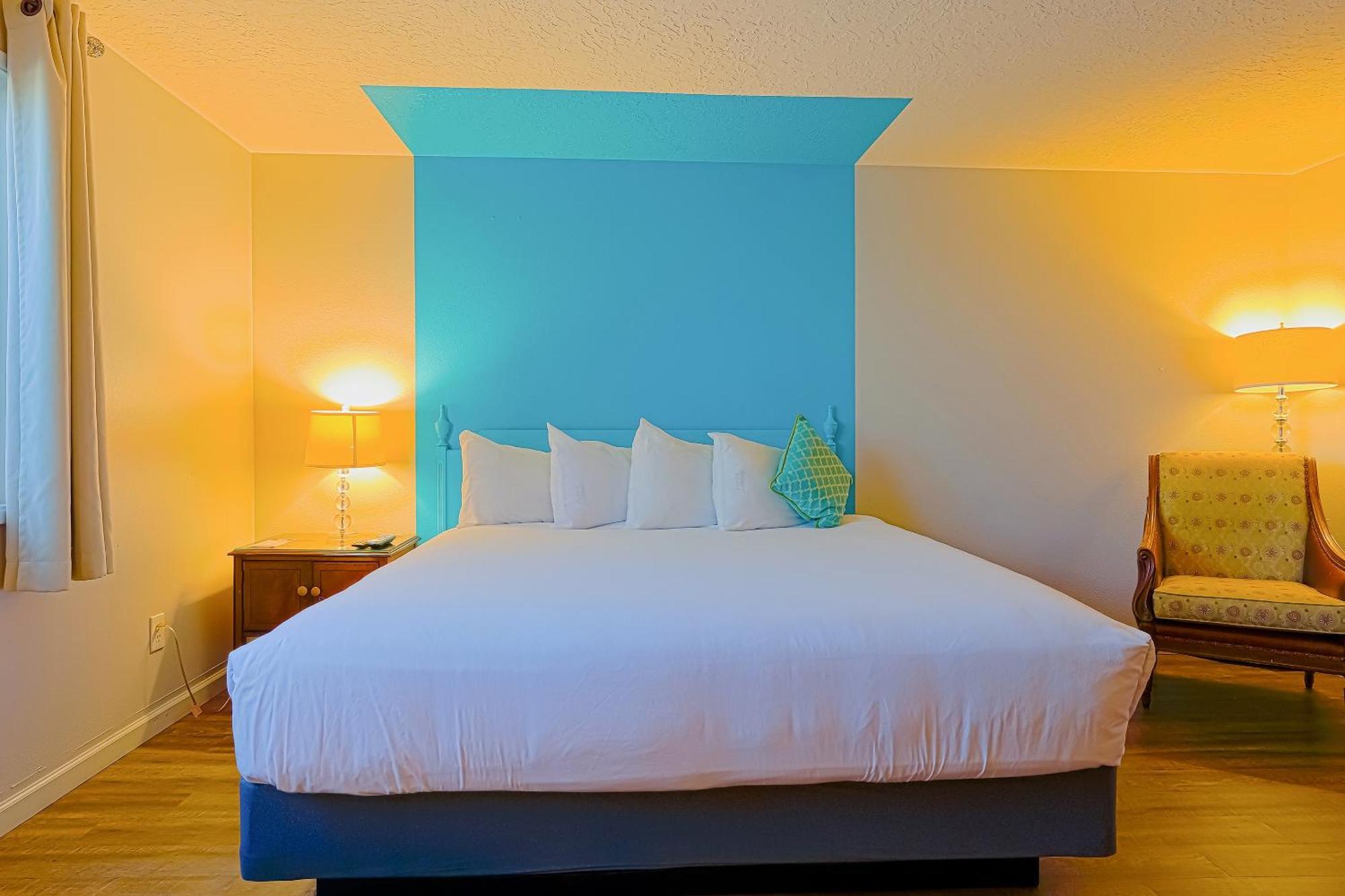 Coast River Inn By Oyo Seaside Buitenkant foto